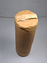 Ladda upp bild till gallerivisning, Yogabolster sammet - Guld