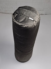 Ladda upp bild till gallerivisning, Yogabolster sammet - Mörkgrå