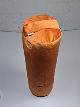 Ladda upp bild till gallerivisning, Yogabolster sammet - Rost