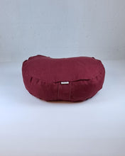 Ladda upp bild till gallerivisning, Meditationskudde linne - Vinröd