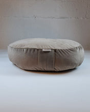 Ladda upp bild till gallerivisning, Meditationskudde sammet - Ljusgrå