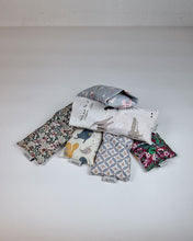 Ladda upp bild till gallerivisning, Ögonkudde barn - Vilda djur