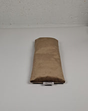 Ladda upp bild till gallerivisning, Ögonkudde sammet - Beige