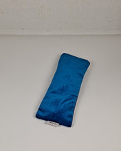 Ladda upp bild till gallerivisning, Ögonkudde sammet - Kornblå