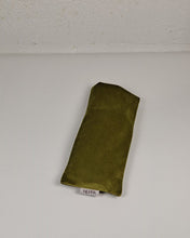 Ladda upp bild till gallerivisning, Ögonkudde sammet - Lime