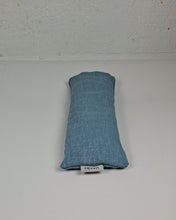 Ladda upp bild till gallerivisning, Ögonkudde linne - Ljusblå