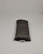 Ladda upp bild till gallerivisning, Ögonkudde sammet - Mörkgrå