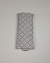 Ladda upp bild till gallerivisning, Ögonkudde barn - Rutan