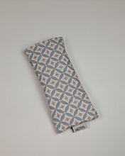 Ladda upp bild till gallerivisning, Ögonkudde barn - Rutan