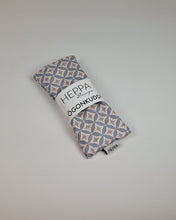 Ladda upp bild till gallerivisning, Ögonkudde barn - Rutan