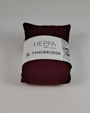 Ladda upp bild till gallerivisning, Tyngdkudde linne - Vinröd