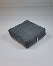 Ladda upp bild till gallerivisning, Yinyogakudde linne - Grå