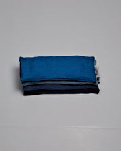 Ladda upp bild till gallerivisning, Ögonkudde linne - Jeansblå

